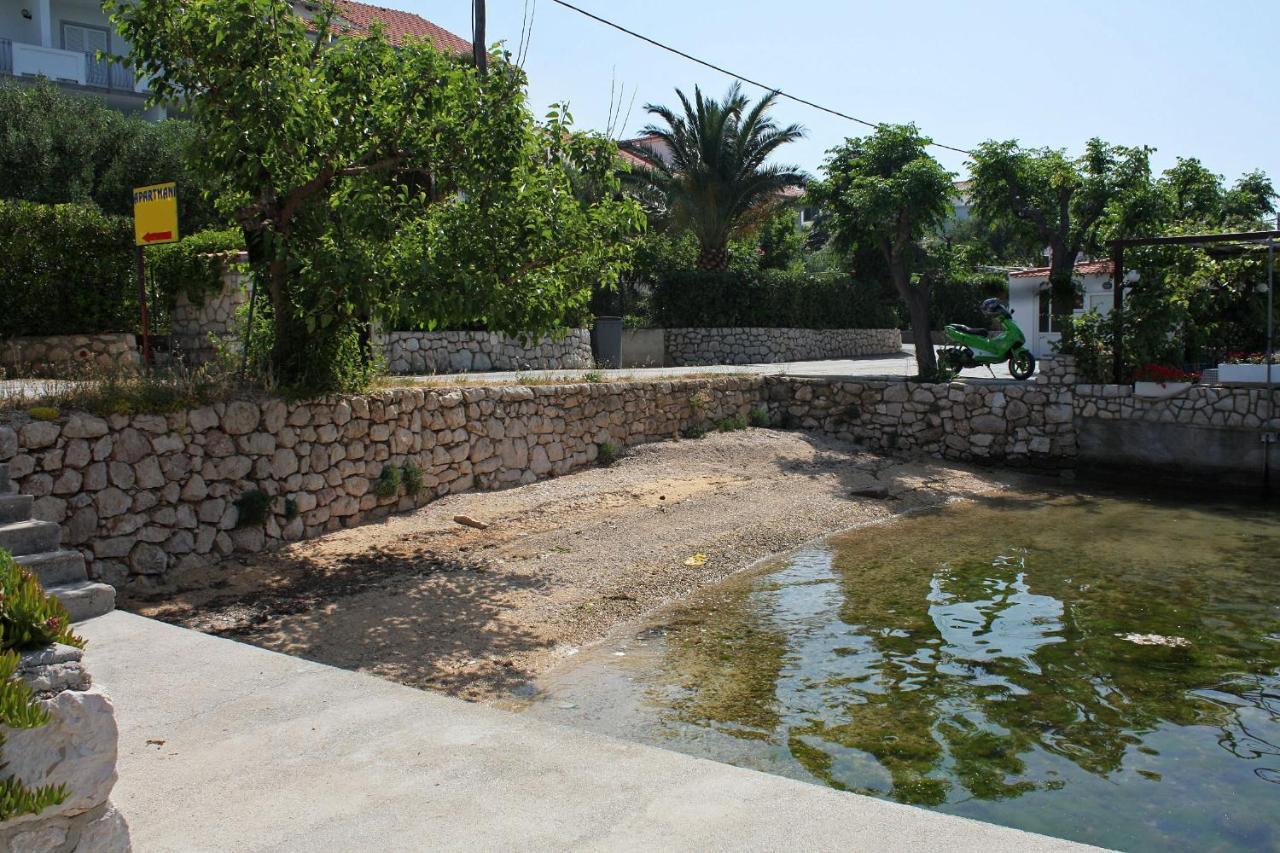 Seaside Apartments With A Swimming Pool Barbat, Rab - 4951 Barbat na Rabu Exterior photo