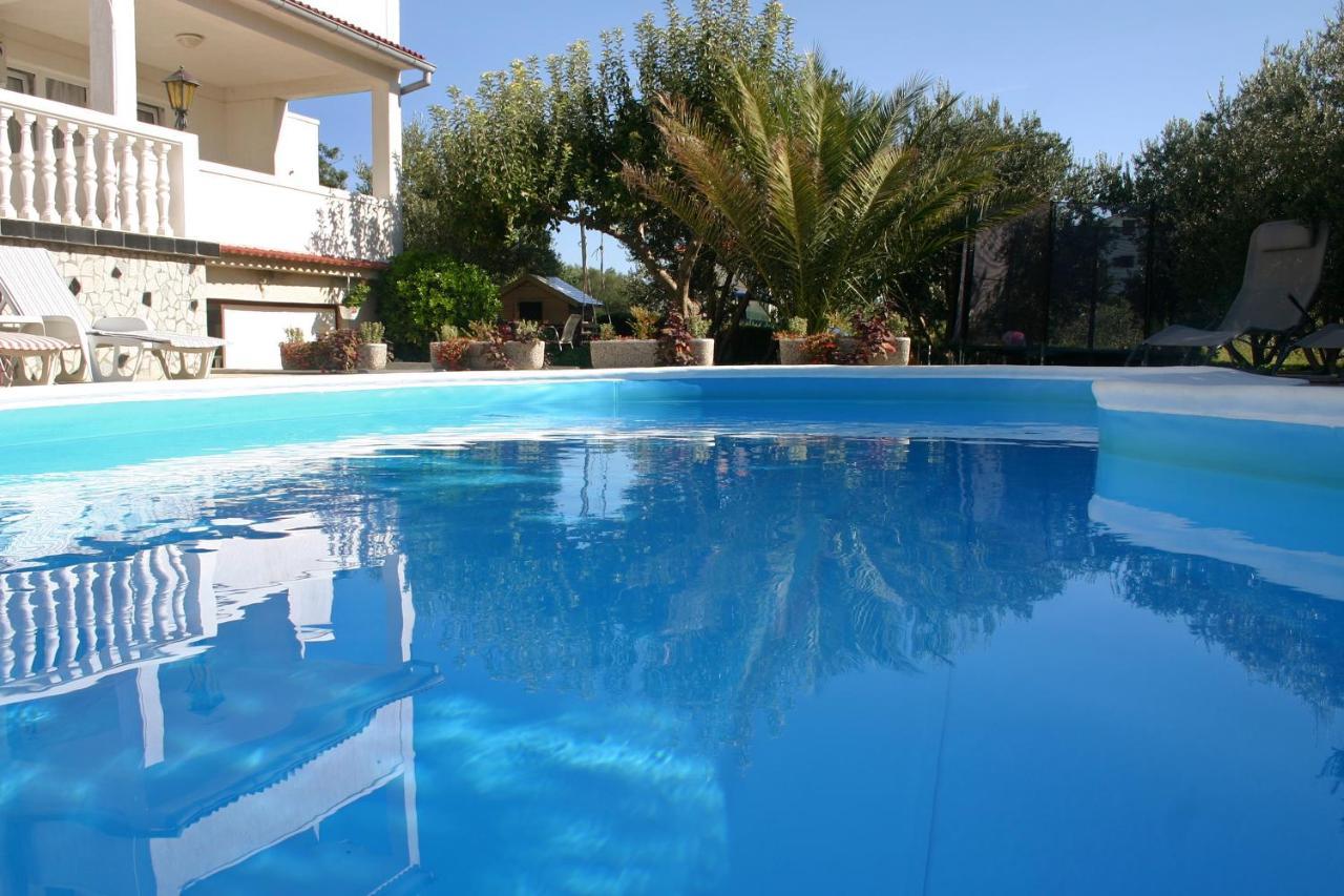 Seaside Apartments With A Swimming Pool Barbat, Rab - 4951 Barbat na Rabu Exterior photo