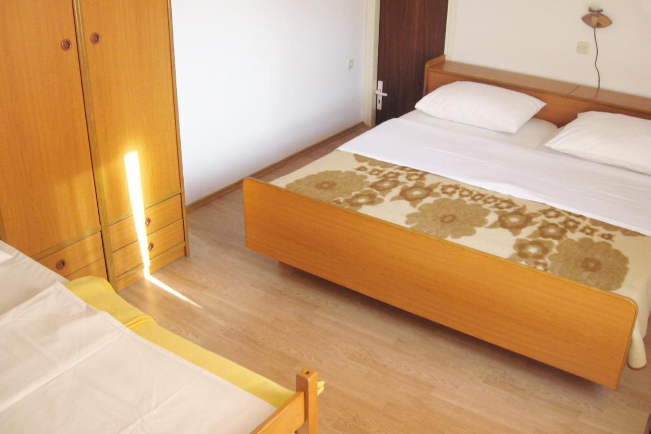 Seaside Apartments With A Swimming Pool Barbat, Rab - 4951 Barbat na Rabu Exterior photo