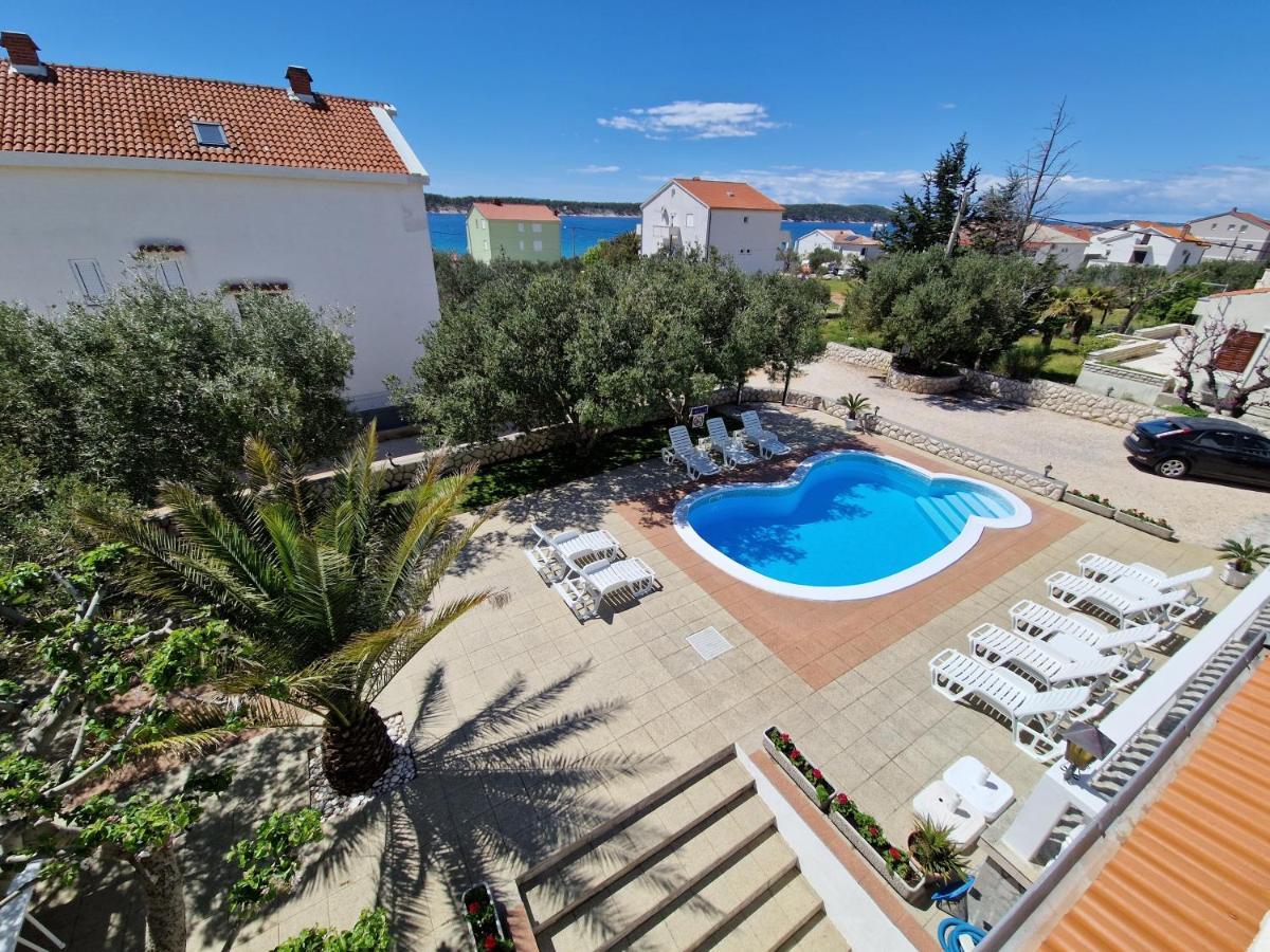 Seaside Apartments With A Swimming Pool Barbat, Rab - 4951 Barbat na Rabu Exterior photo